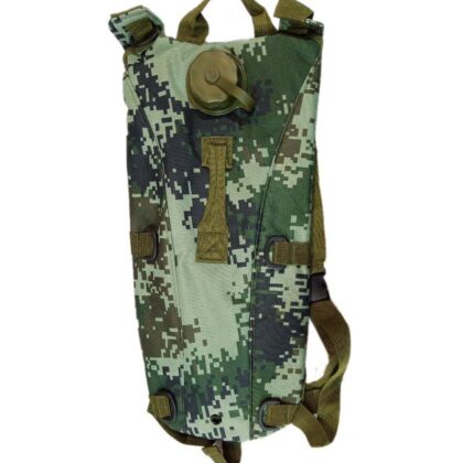 Green-Chip-Camouflage-Hydration-Pouch